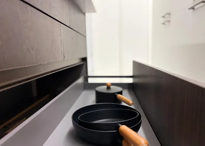 Luxurious Gangnam House