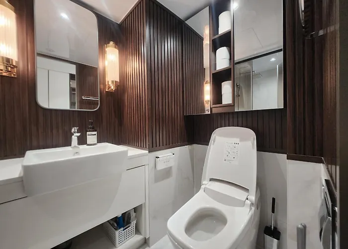 Luxurious Gangnam House *